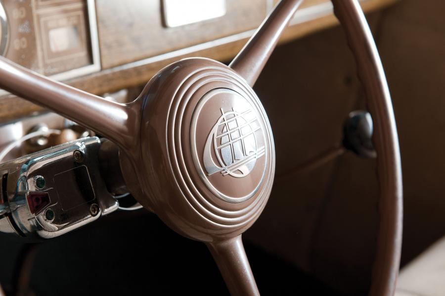  Plymouth Road King Business Coupe 1939 года  (фото 7 из 21)